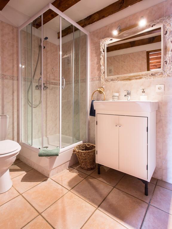 آم Gite-Auberge De Montvilliers المظهر الخارجي الصورة